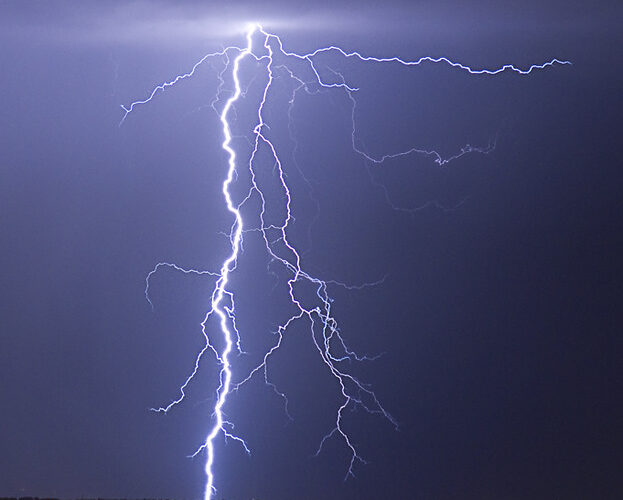 Budget-Friendly Advice: Finding an Electrocution Injury Attorney for Lightning Strikes in Newark